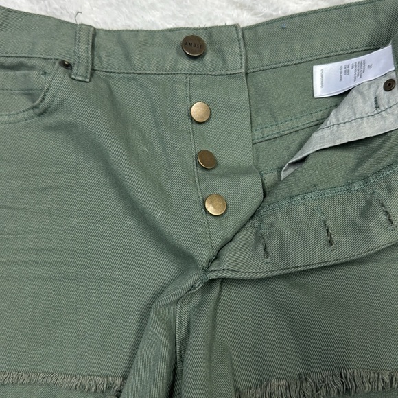 AMUSE SOCIETY DENIM SHORTS SIZE 27 - Picture 4 of 7